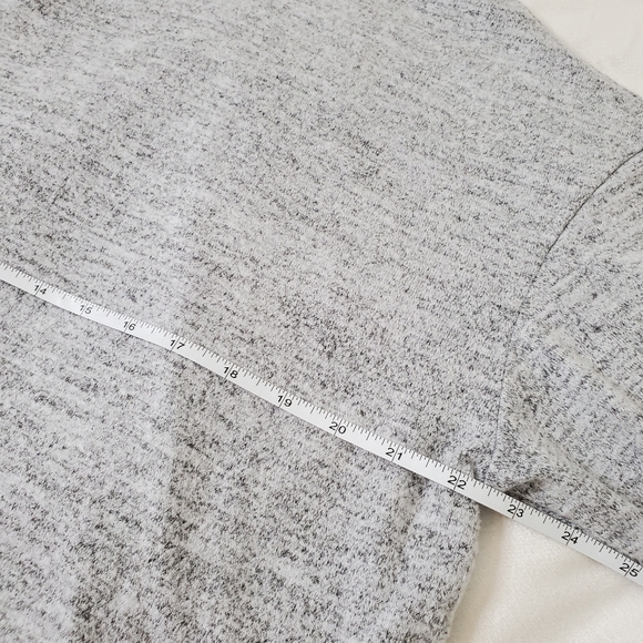 NWOT Gap Soft Spin Cropped Hoodie Size LP - Picture 11 of 13